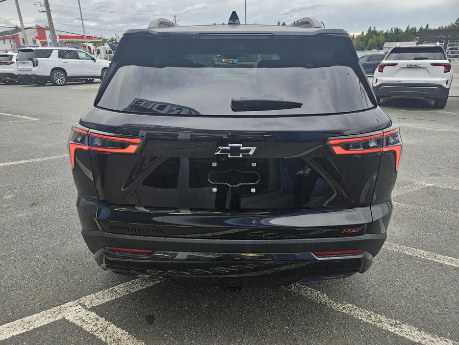 2027 Chevrolet Equinox 2027 Mosaic Black Metallic