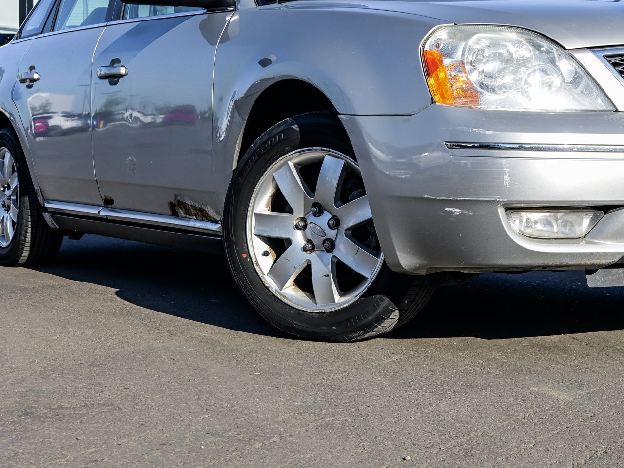 2006 Ford Five Hundred 4dr Sdn SEL AWD Grey Sherwood Park - photo #5