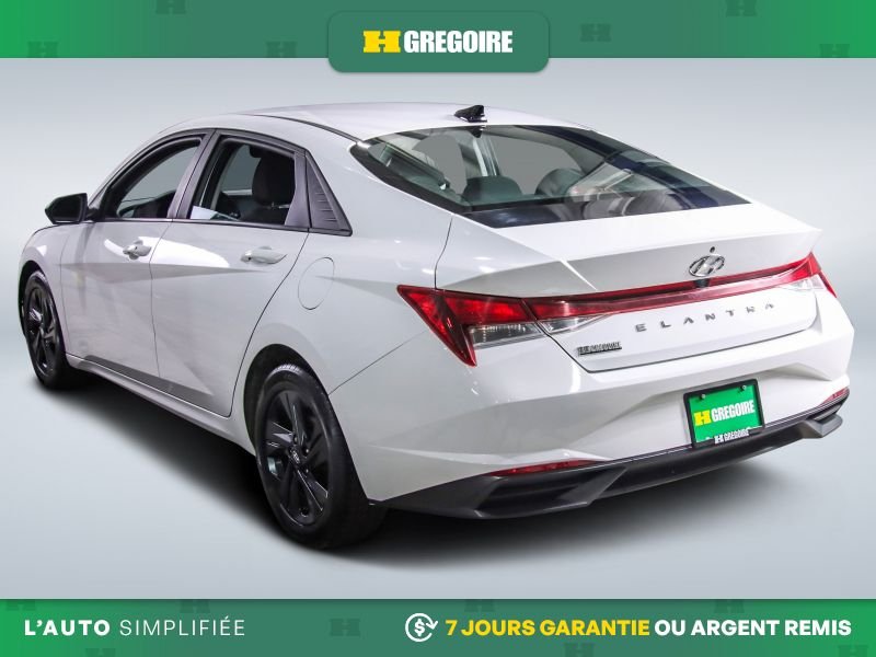 Hyundai Elantra Preferred AUTO A/C MAGS CAM RECUL BLUETOOTH 2022 Blanc