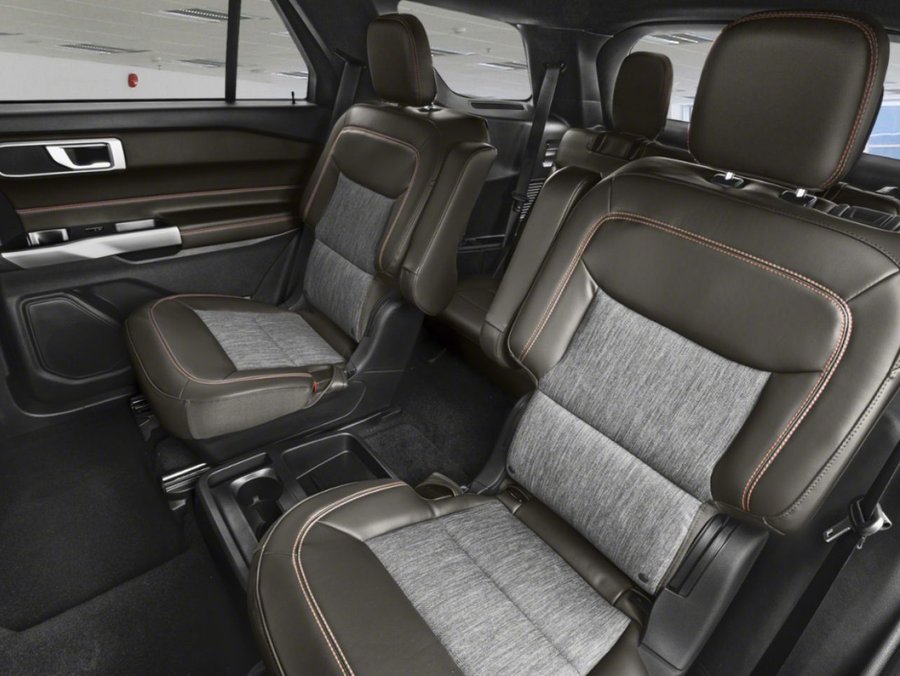 2022 Ford Explorer 2022 Green
