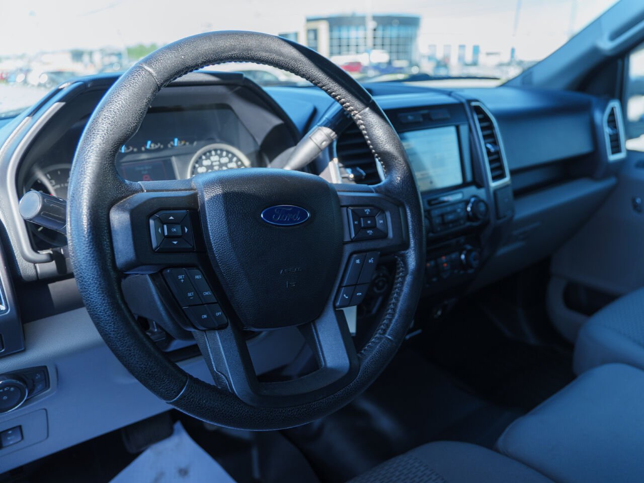 Ford F-150 A2656 | Cab SuperCrew 4RM 145 po XLT 2016 Noir Val-d'Or - photo #13