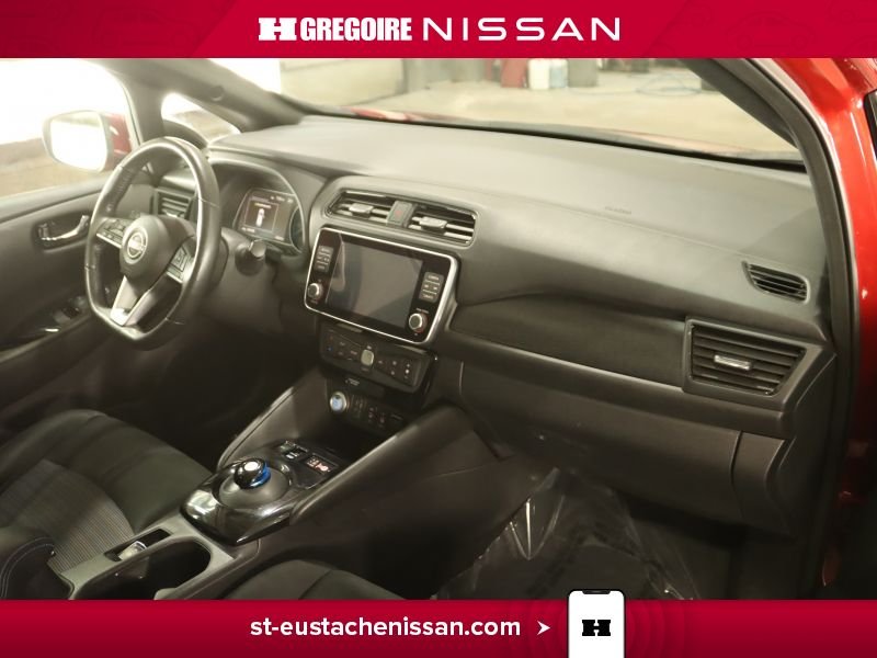 2023 Nissan Leaf Red Saint-Eustache - photo #41