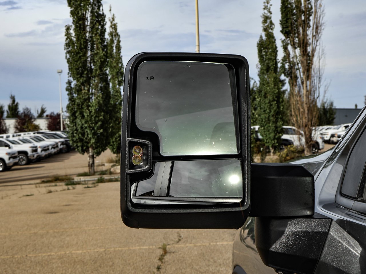 2024 Chevrolet Silverado 2500HD 4WD Crew Cab 159 LT Grey Sherwood Park - photo #12