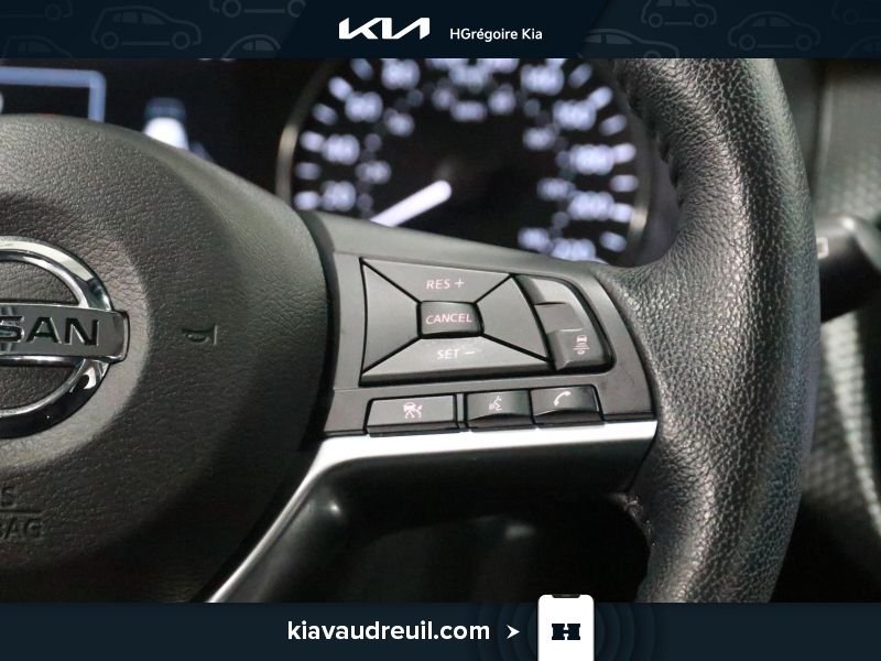 2021 Nissan Kicks Blue Laval - photo #15
