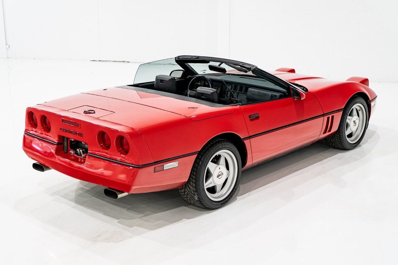 Chevrolet Corvette *PRIX EN USD* Callaway Turbo #123/400 built 1988 Rouge Montréal - photo #24