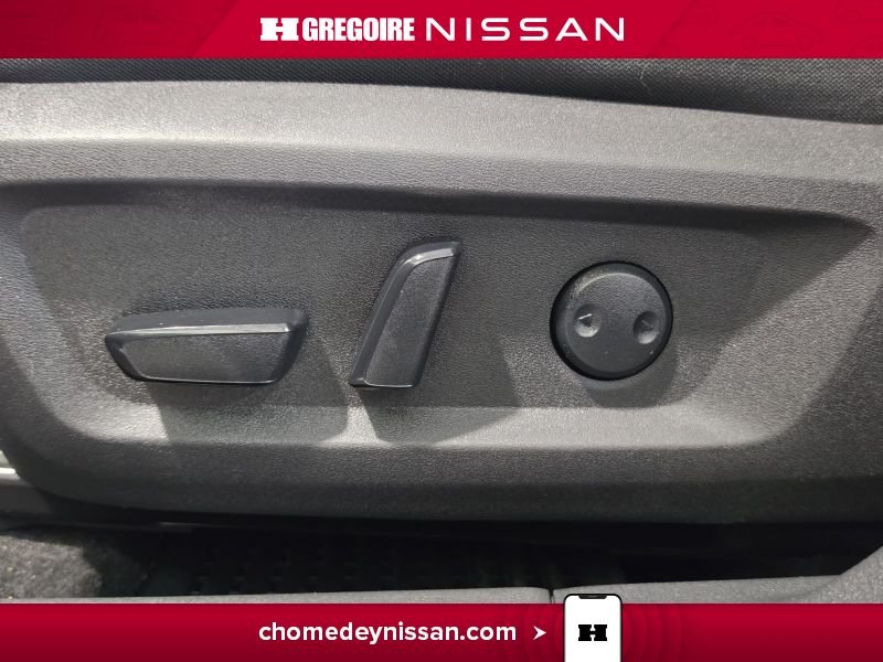 2023 Nissan Rogue Grey Saint-Eustache - photo #16