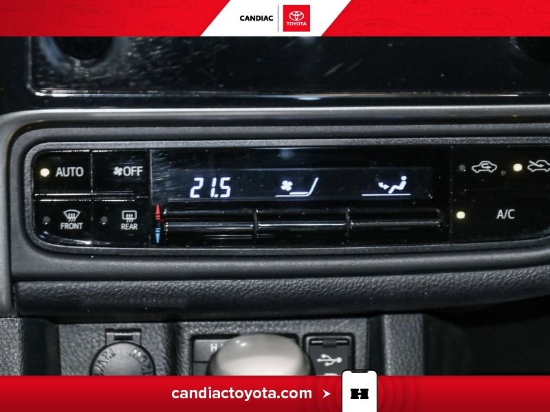2018 Toyota Corolla Blue Saint-Eustache - photo #25