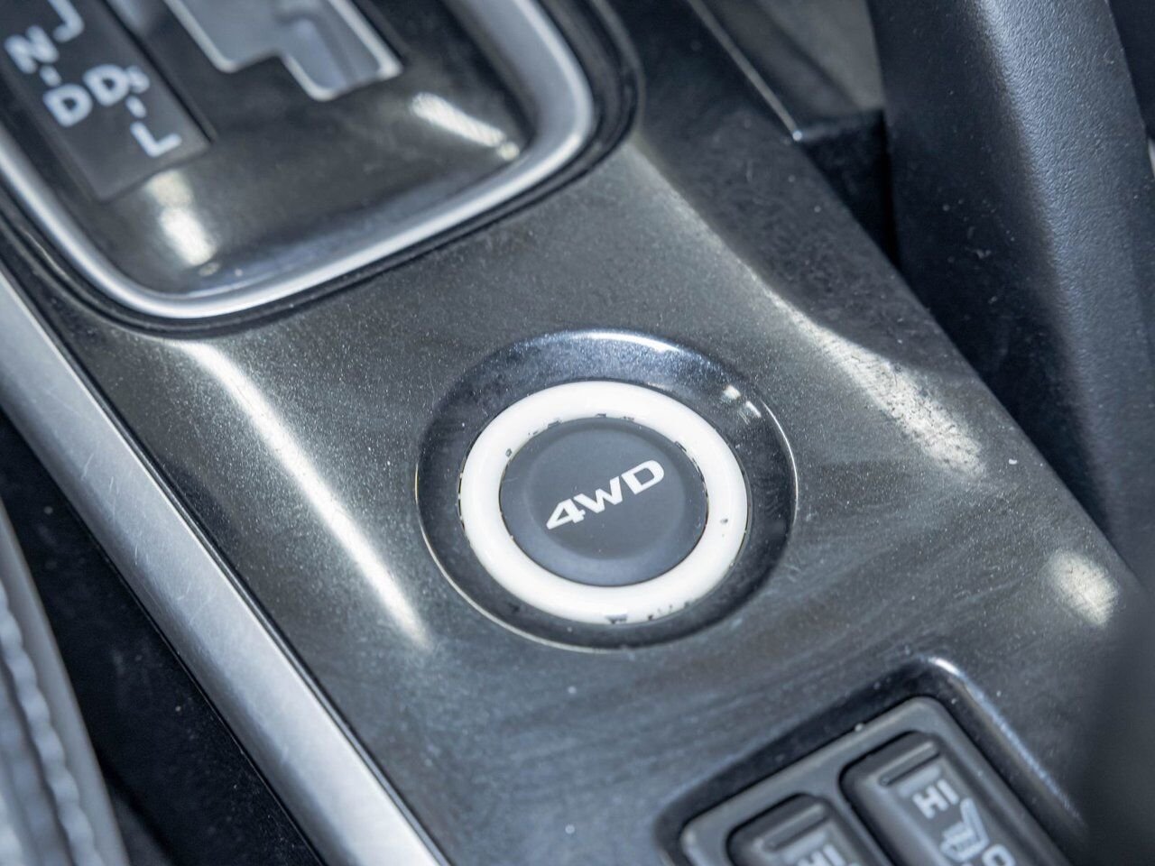 Mitsubishi Outlander ES AWD *TOIT* CUIR 7 PLACES SIÈGES CHAUFF CAM 360 2018 Blanc Saint-Jérôme - photo #23