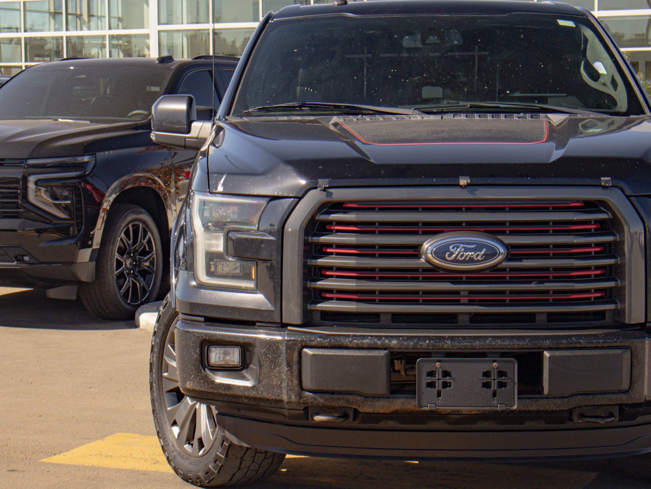 2016 Ford F-150 4WD SuperCrew 145 Lariat Black Sherwood Park - photo #4