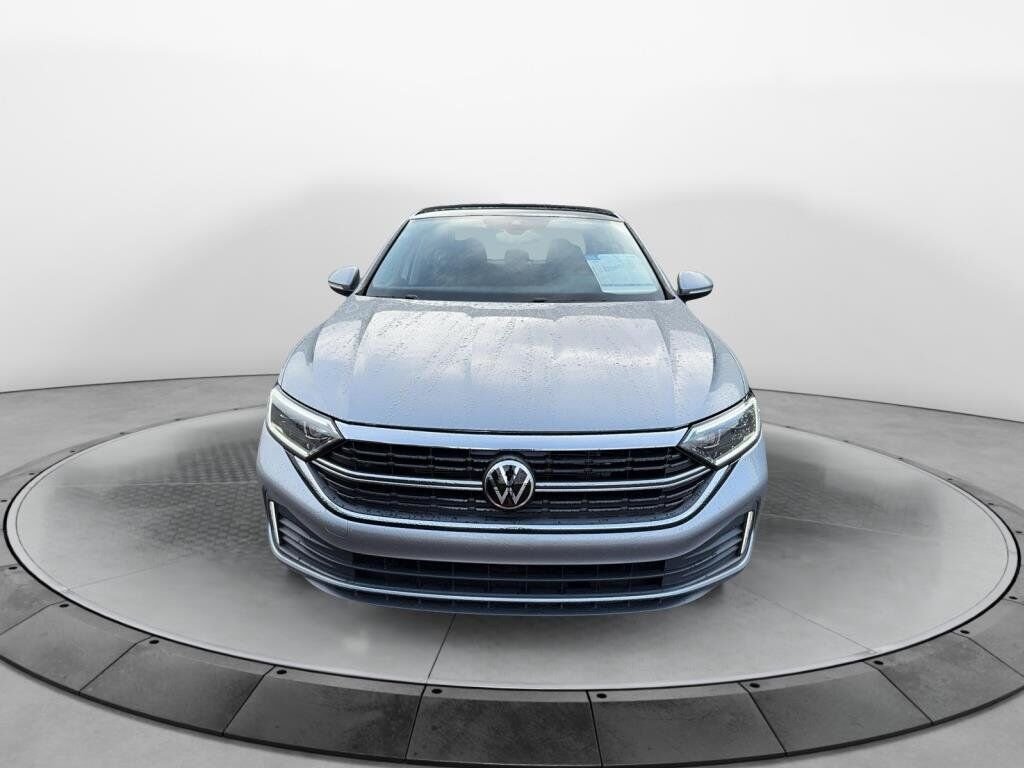 Volkswagen Jetta Highline 2024 Baie-Comeau - photo #1