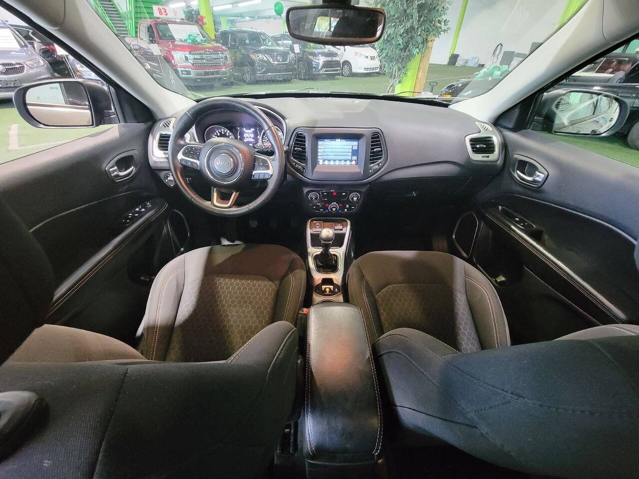 2020 Jeep Compass Black  - photo #13