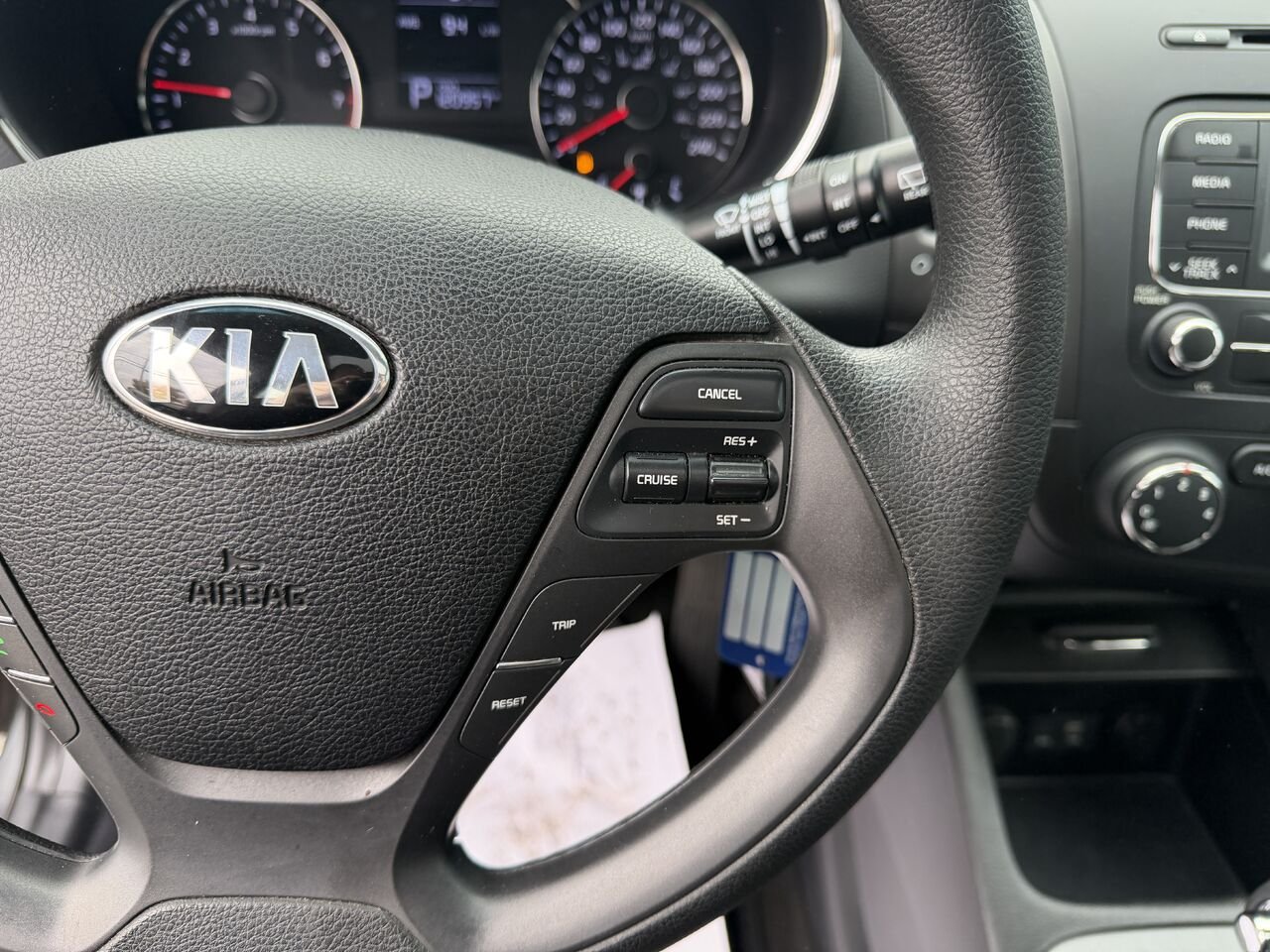 2016 Kia Forté 5 Silver Ste-Marie - photo #14
