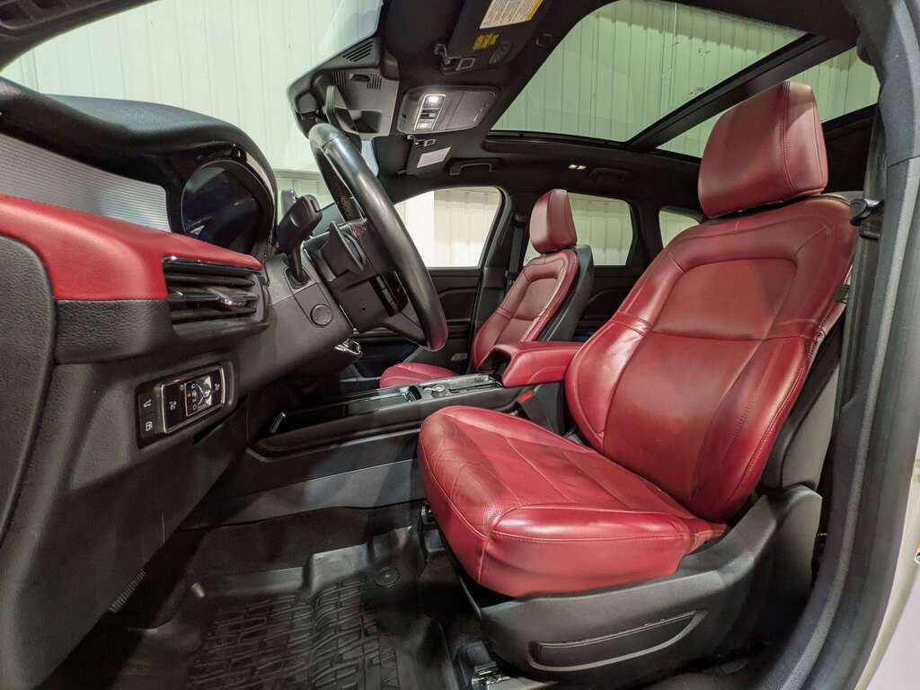 Lincoln Corsair Grand Touring AWD 2023 Jaune Val-David - photo #1