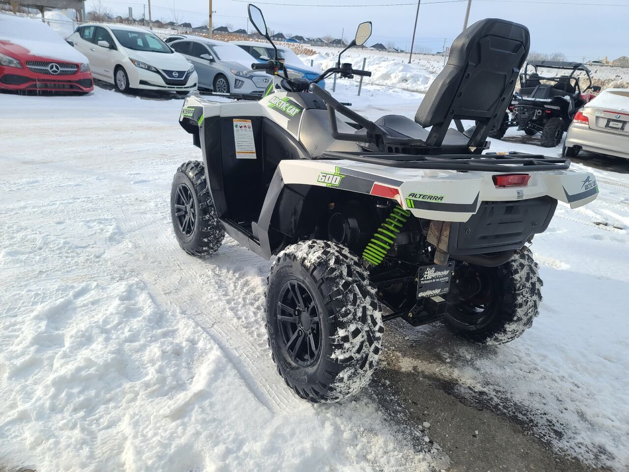 2023 Artic Cat Alterra 600 White  - photo #3
