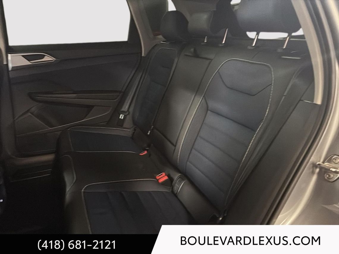 2025 Volkswagen Taos Silver Quebec - photo #42