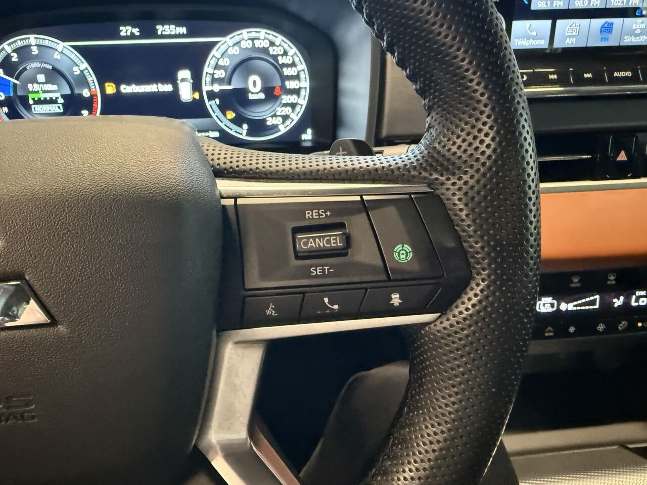 Mitsubishi Outlander 2024 Gris Saint-Eustache - photo #19