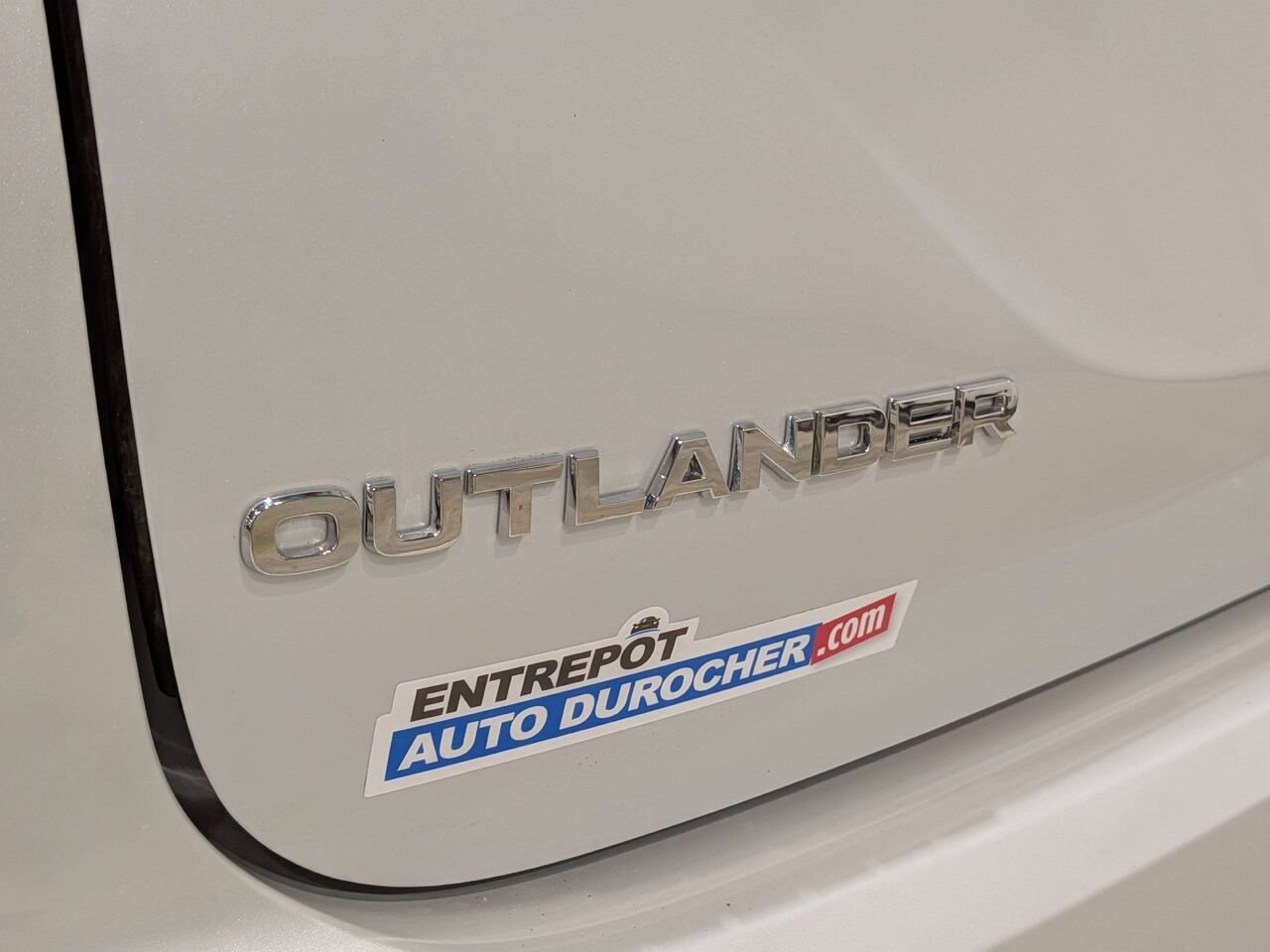 Mitsubishi Outlander PHEV 2025 Blanc Val-David - photo #39