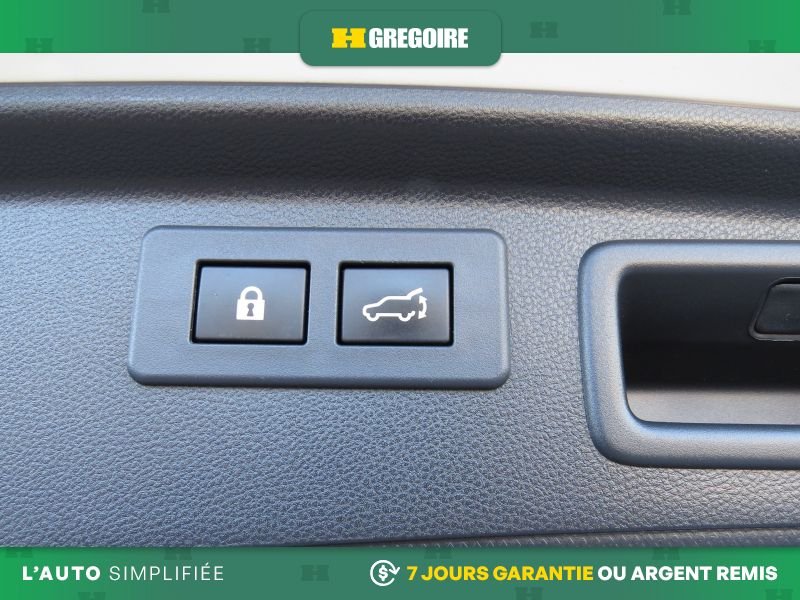 2019 Subaru Forester White Saint-Eustache - photo #34