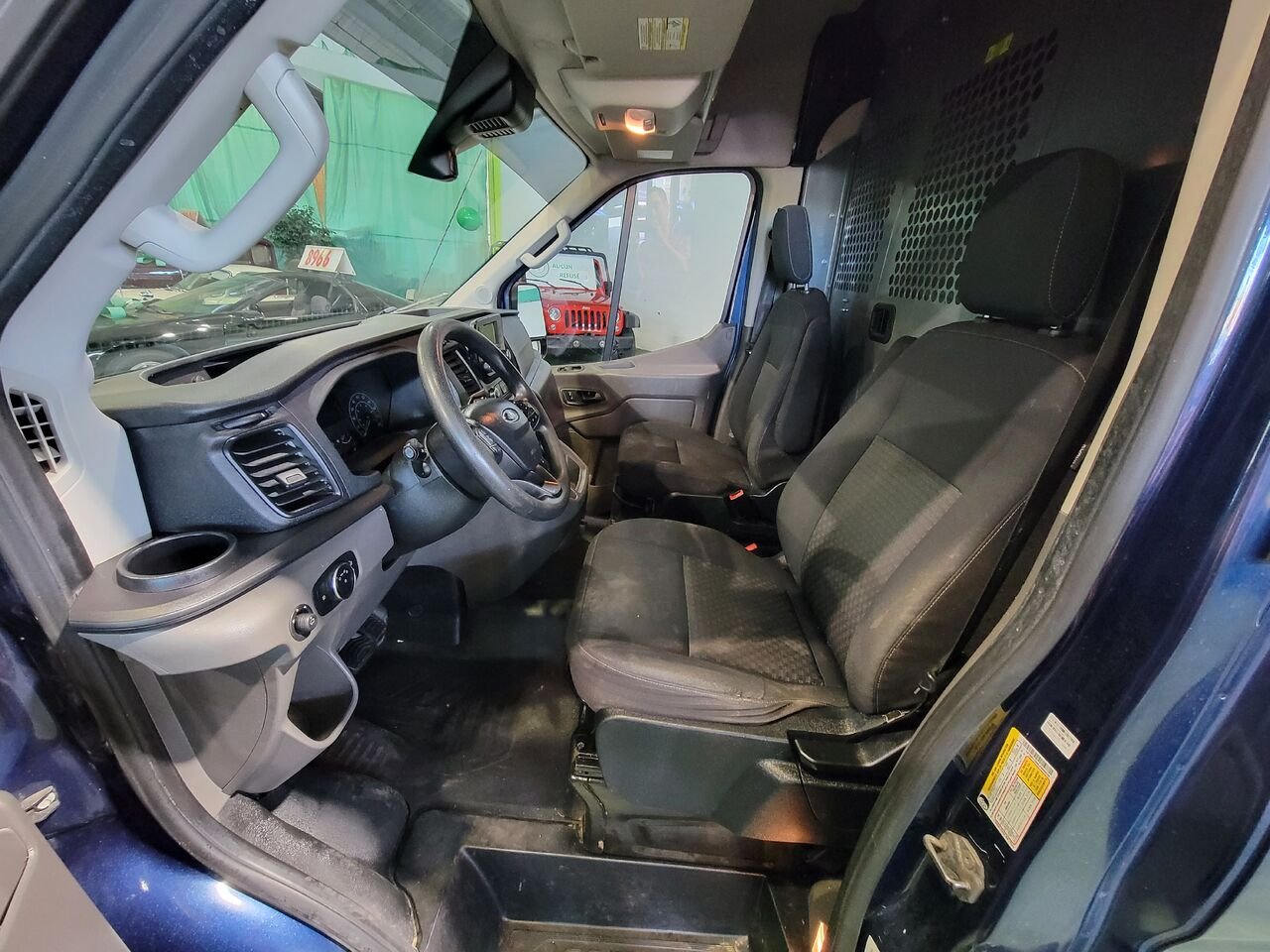 Ford Transit fourgon utilitaire 2020 Bleu Longueuil, - photo #10