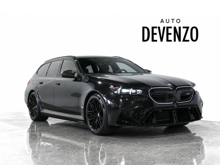 BMW M5 Touring 2027 Noir