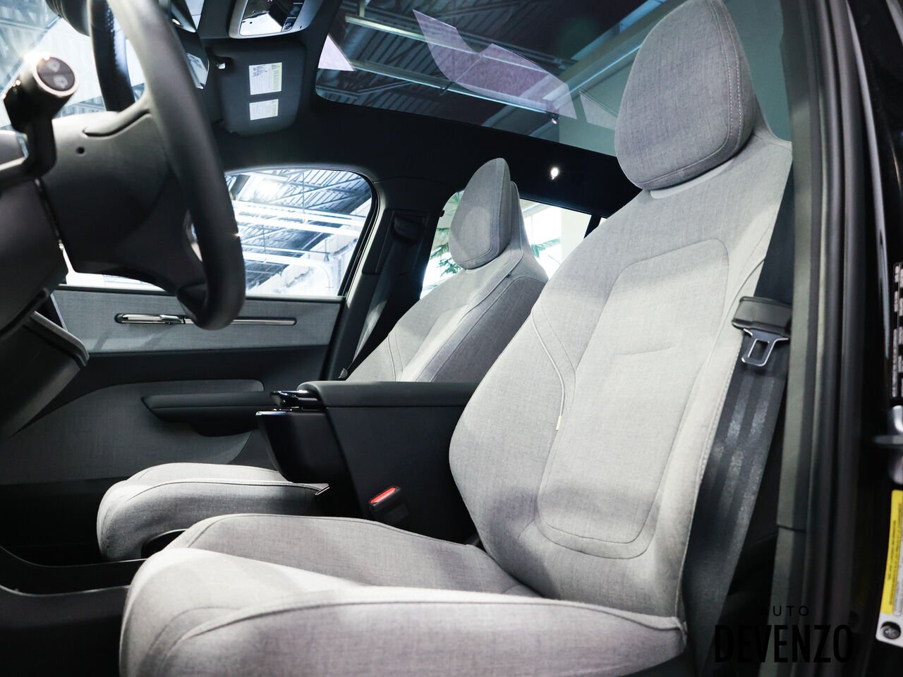 2025 Volvo EX30 Black Saint-Eustache - photo #12