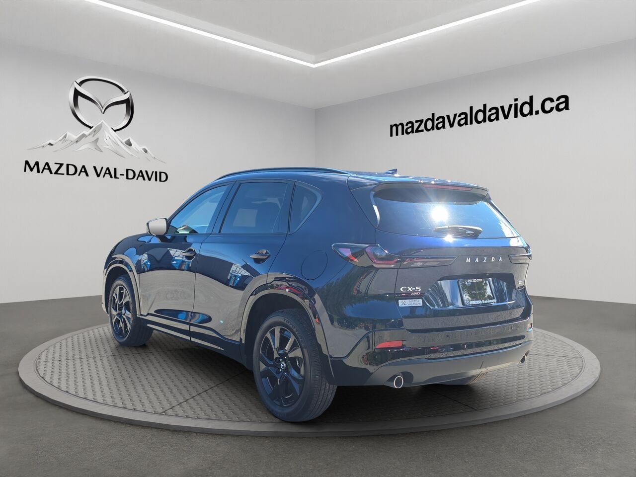 Mazda CX-5 GT TI, TOIT PANORAMIQUE, ESSUIE-GLACE DÉGIVRANT 2026 Bleu marine mica Val-David - photo #2