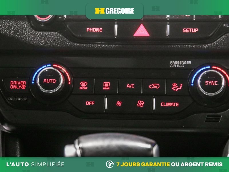 2019 Kia Niro Black Laval - photo #23