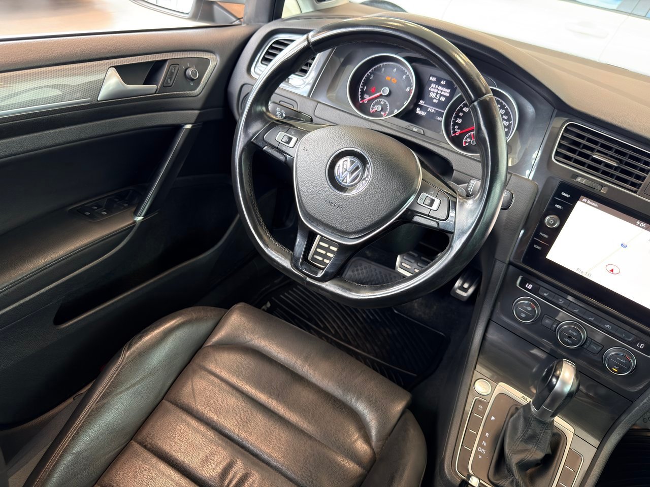 Volkswagen Golf Alltrack 2019 Gris Notre-Dame-des-Prairies - photo #21