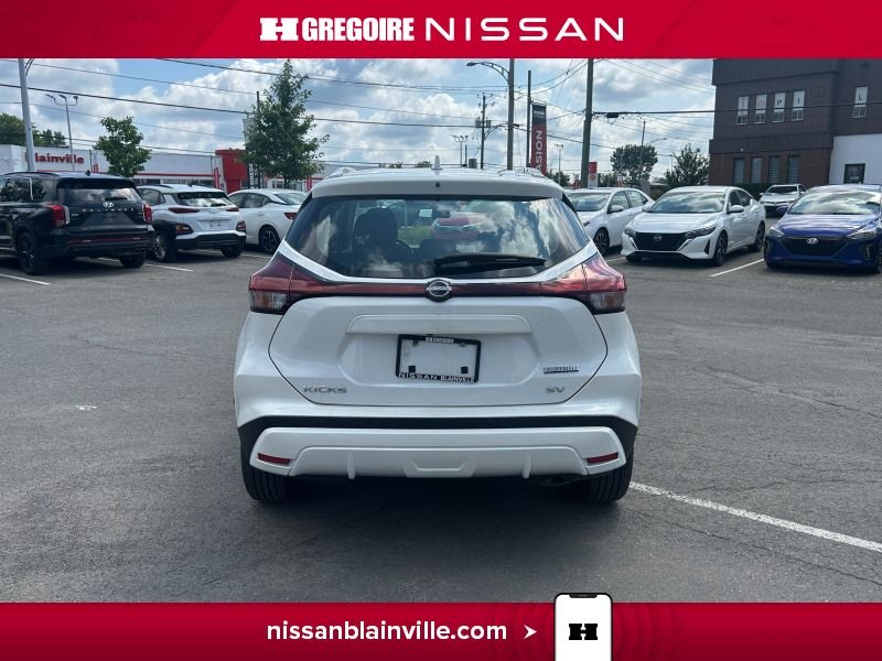 2024 Nissan Kicks White Saint-Eustache - photo #13
