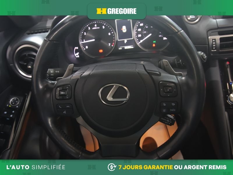 Lexus IS 2022 Gris Blainville - photo #25
