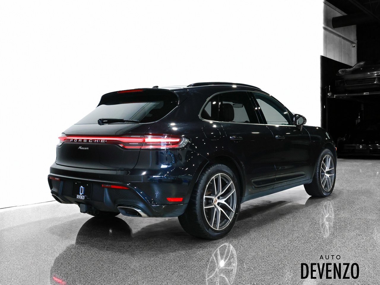 Porsche Macan 2024 Noir Saint-Eustache - photo #1