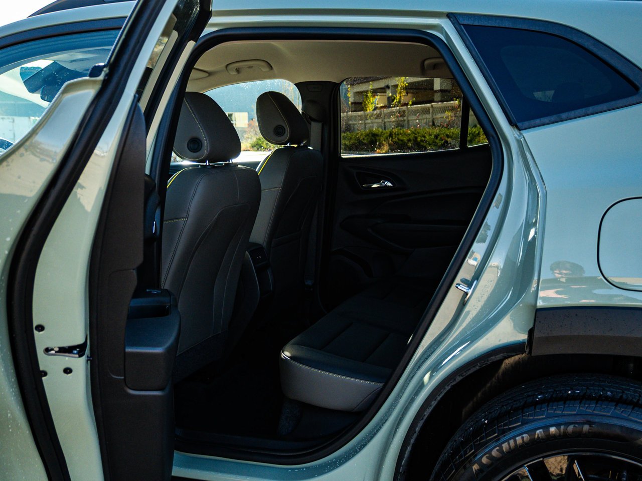 2024 Chevrolet Trax FWD 4dr ACTIV Green Sherwood Park - photo #30