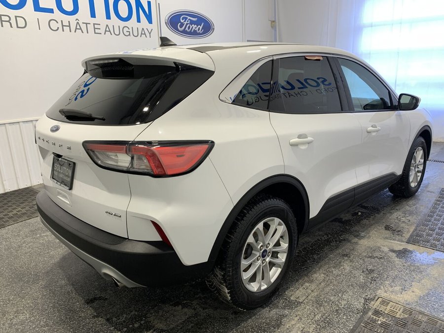 2021 Ford Escape ESCAPE SE AWD White