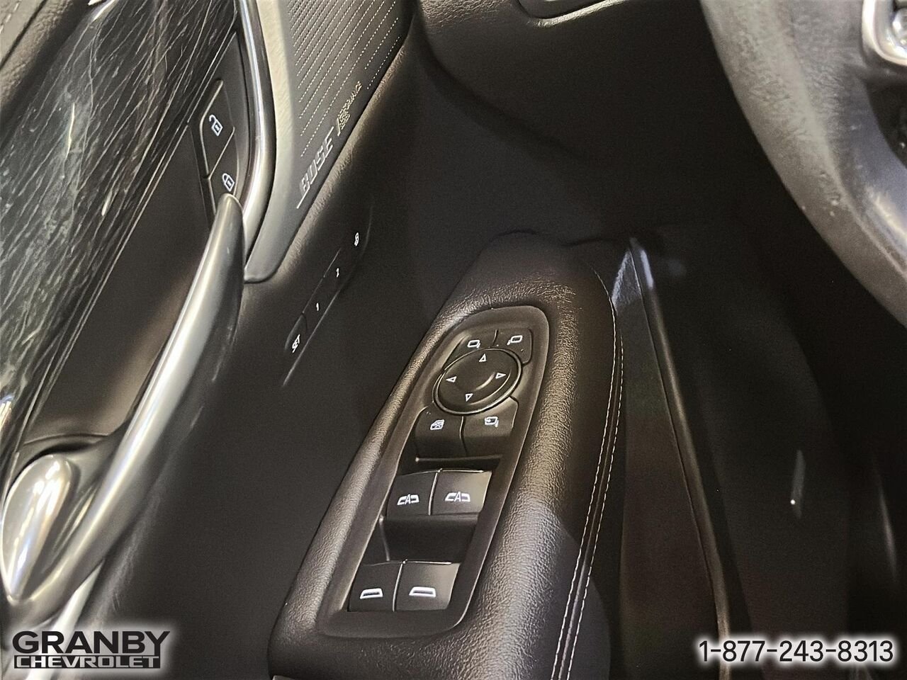2020 Cadillac XT5 Haut de gamme Luxe 4 portes TI | 27-0203A White Granby - photo #13