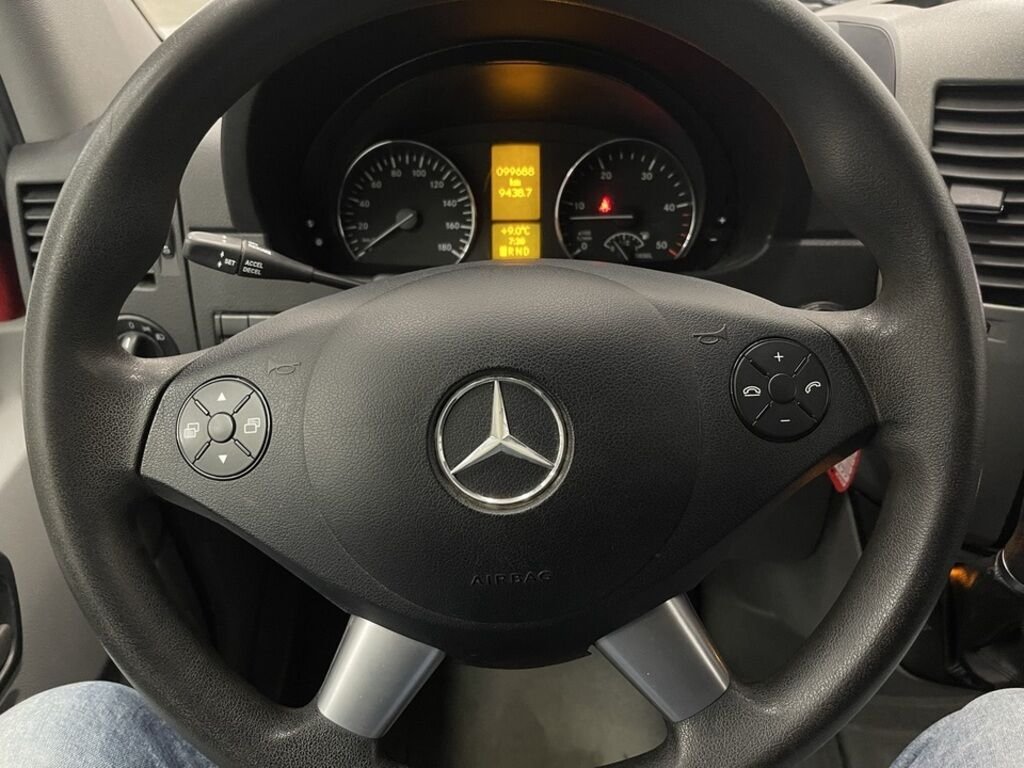 Mercedes-Benz Sprinter Cargo Vans 2017 Rouge Saint-Eustache - photo #13