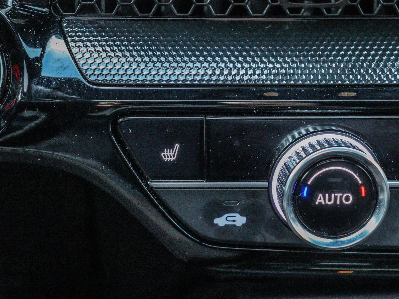 Honda CR-V hybride Touring 2024 Grey Ottawa & Gatineau - photo #31