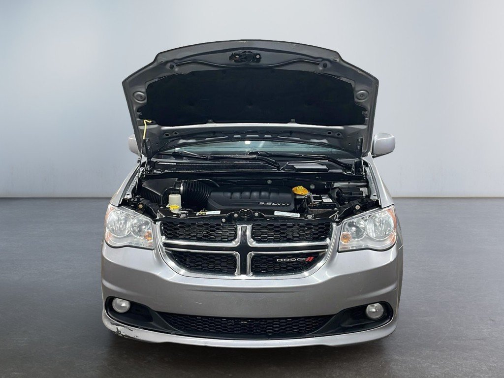 Dodge GRAND CARAVAN 2018 Gris Mont-Laurier - photo #24