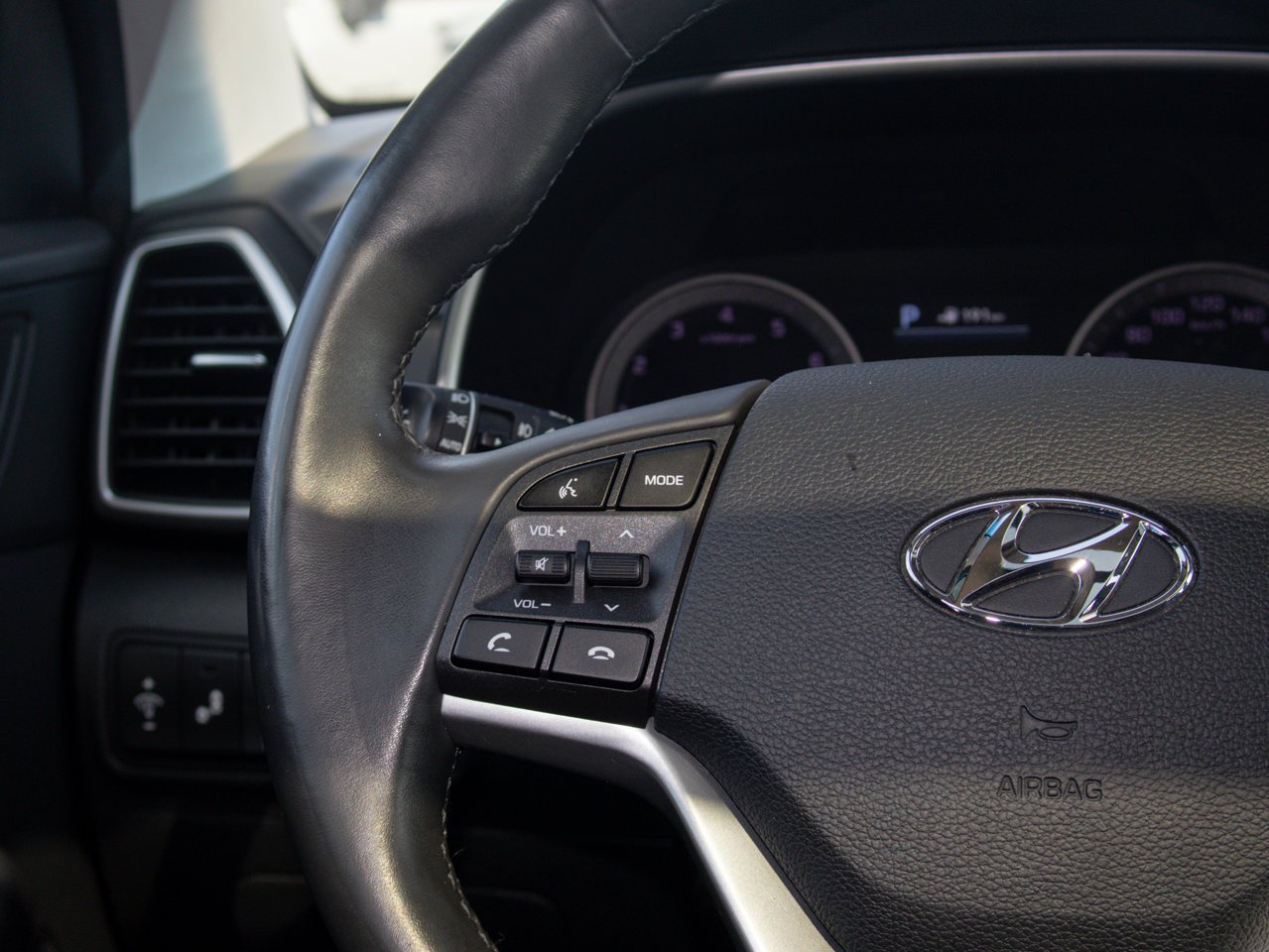 2020 Hyundai Tucson Preferred AWD w/Trend Package Blue Sherwood Park - photo #23
