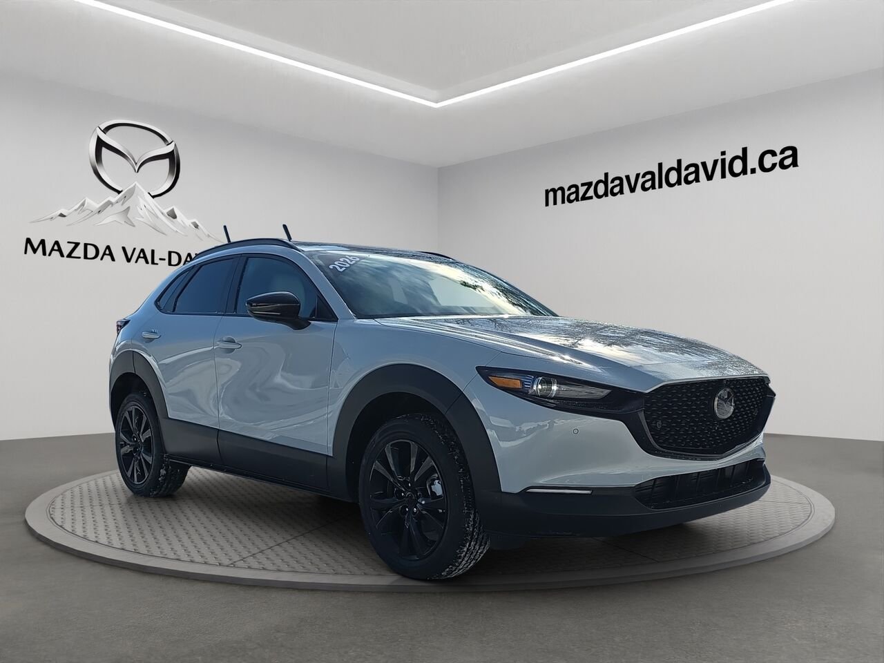 2026 Mazda CX-30 GT turbo, awd, toit ouvrant, Écran 360 degré, Navigation, chargeur sans fil pour cellulaire Aero Grey Metallic Val-David - photo #4