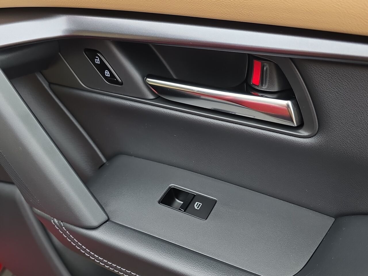 Mazda CX-5 GT TI, ÉCRAN TACTILE 12.9 POUCES, SIÈGES CHAUFFANTS 2026 Rouge vibrant cristal métallisé Val-David - photo #11