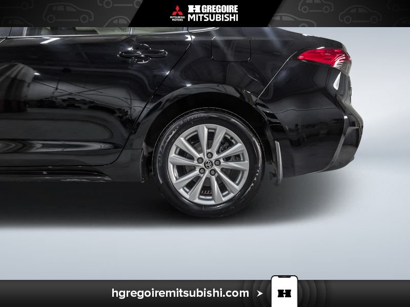 2024 Toyota Corolla Black Saint-Eustache - photo #11