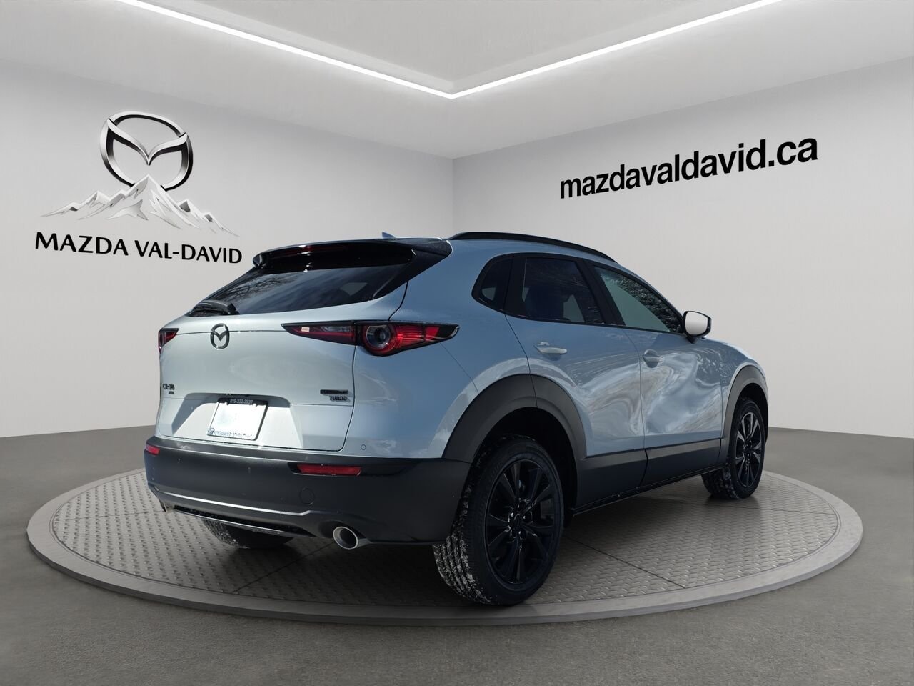 2026 Mazda CX-30 GT turbo, awd, toit ouvrant, Écran 360 degré, Navigation, chargeur sans fil pour cellulaire Aero Grey Metallic Val-David - photo #18