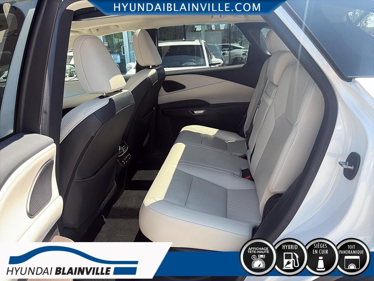 2023 Lexus RX White Blainville - photo #11