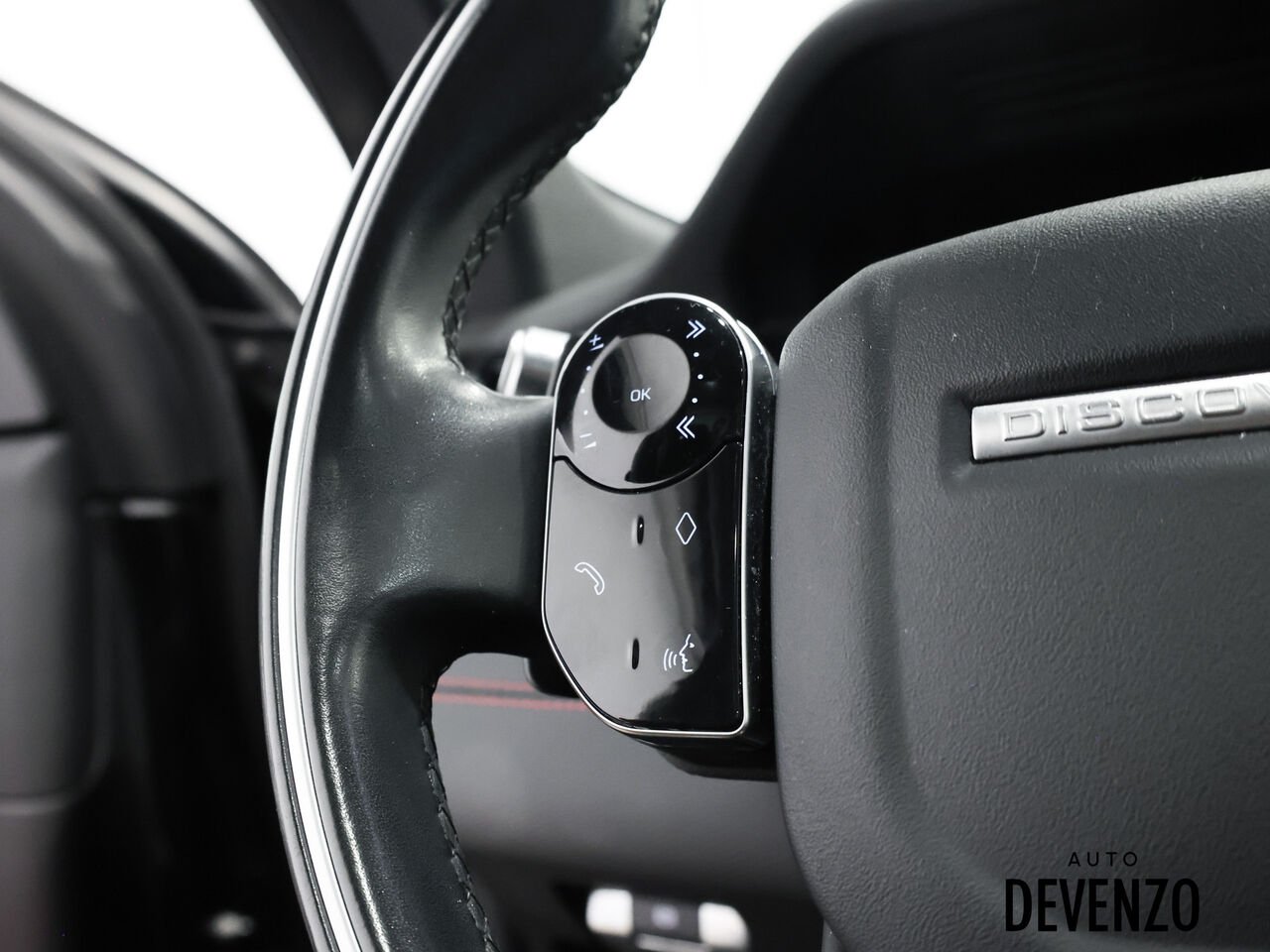 Land Rover Discovery Sport 2020 Noir Saint-Eustache - photo #13