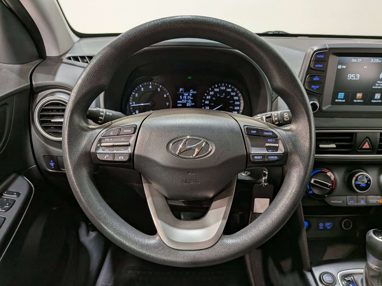 2019 Hyundai Kona 2.0L Essential AWD Grey Val-David - photo #12