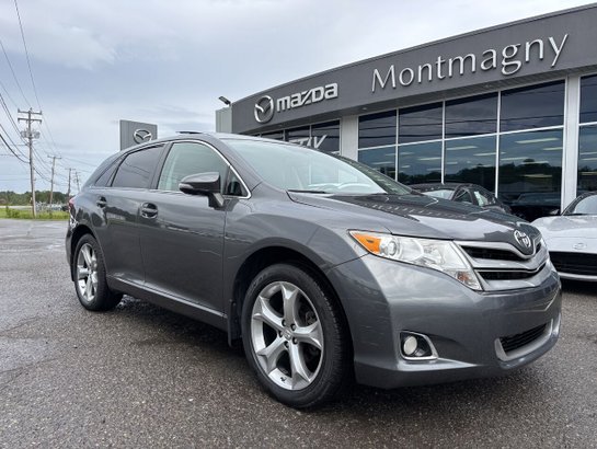 Toyota Venza Familiale V6 4 portes à traction intégrale 2016 Gris