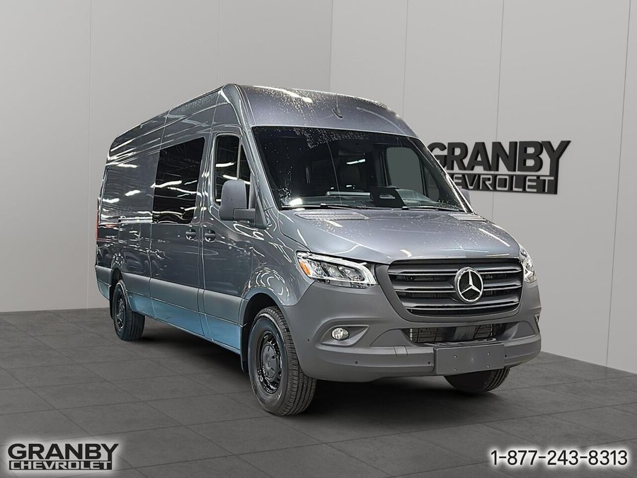 2025 Mercedes-Benz Sprinter fourgonnette utilitaire 2500 4 cyl. en ligne diesel toit surélevé 170 po Grey