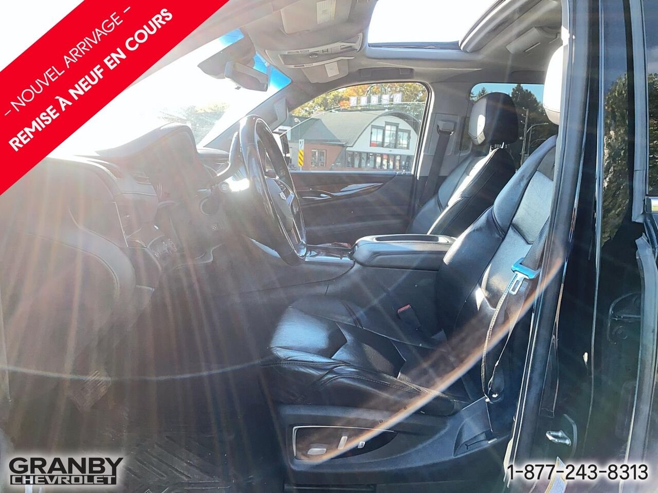 2019 Cadillac Escalade Luxe Haut de gamme 4 portes 4RM | G3887A Black Granby - photo #10