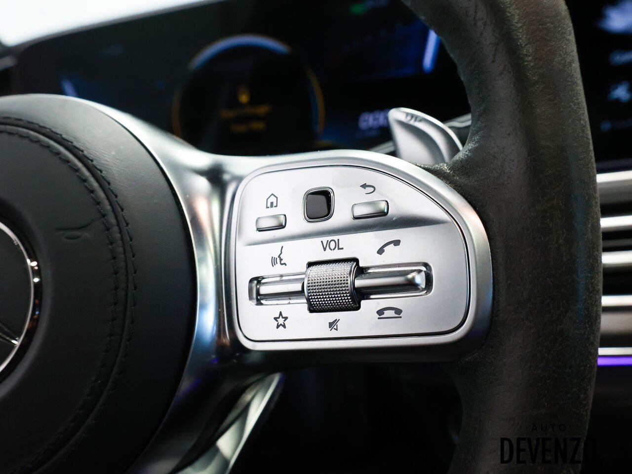 2022 Mercedes-Benz GLS Black Saint-Eustache - photo #17