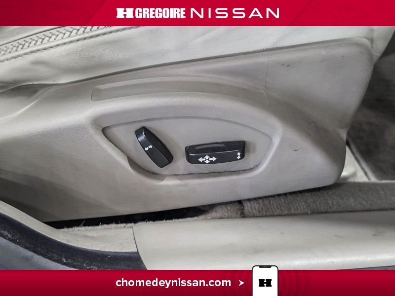 Volvo XC70 2012 Beige Laval - photo #25